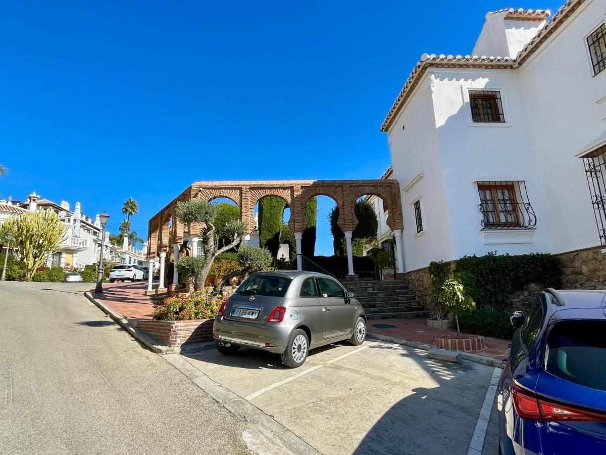 Semidetached Duplex Home At Puebla Aida, Mijas Golf With Pool, Golf And Sea Views Málaga Exterior foto